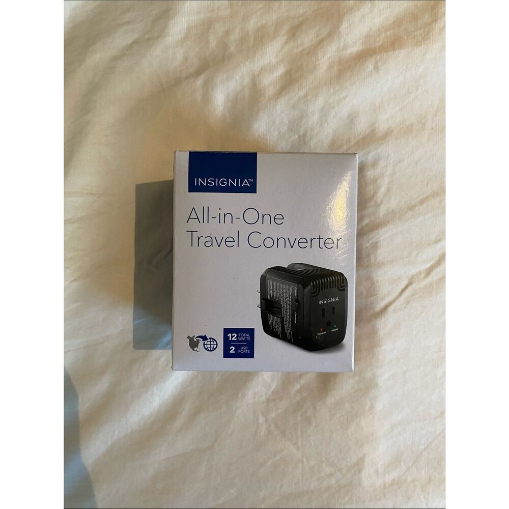 Insignia All-in-One Travel Converter - White/Blue